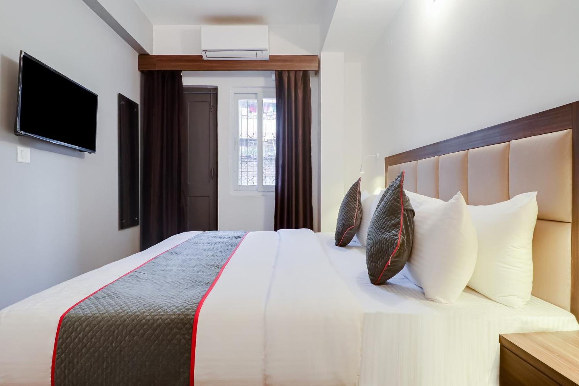 Townhouse Townhouse Clark Inn ปัฏนา ภายนอก รูปภาพ