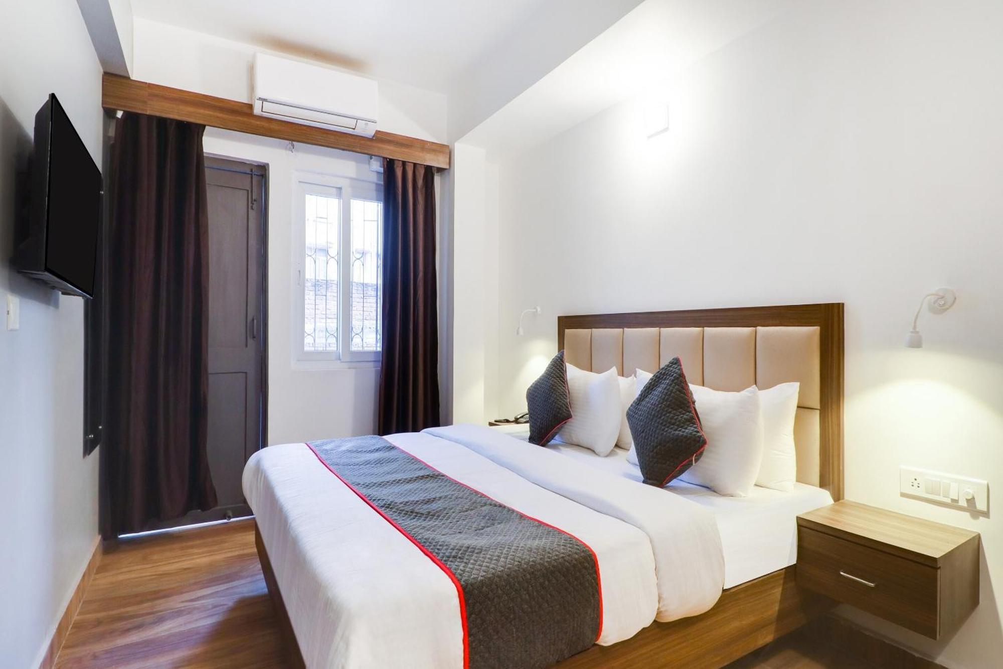 Townhouse Townhouse Clark Inn ปัฏนา ภายนอก รูปภาพ